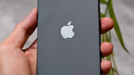 Appleは2025年秋登場の「iPhone 17 Air」から3年連続でデザインの大幅変更を行う