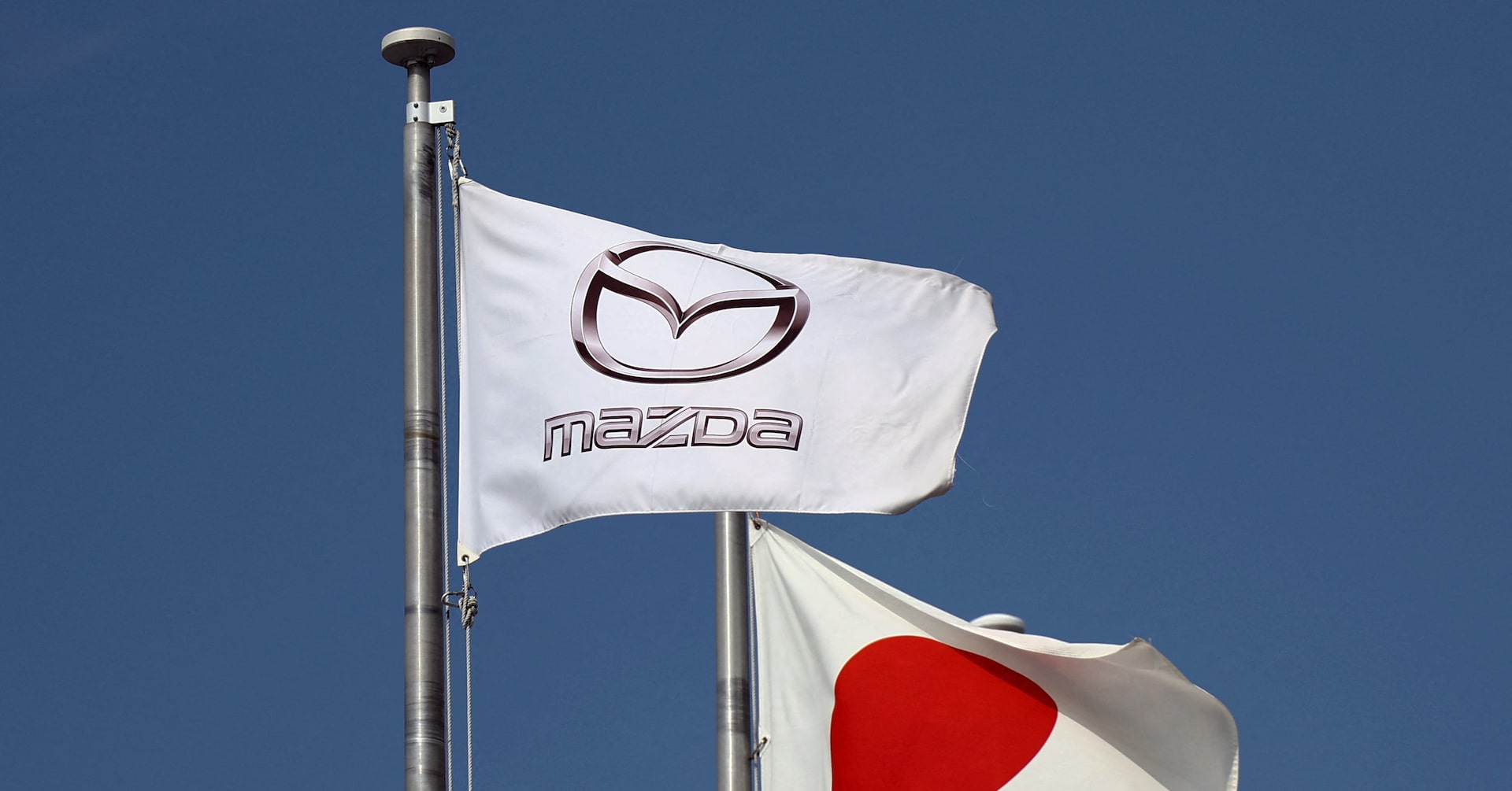 マツダ、通期営業益予想は73％減の500億円 米関税圧迫も軽減狙う