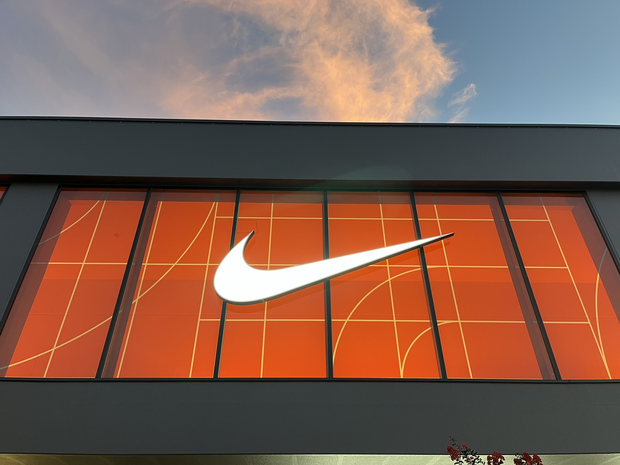「同じものを4本履き続けています」 NIKEの“ジョガーパンツ”が人気 「めちゃくちゃ履きやすい！」「真夏、真冬以外は着用出来そうです」