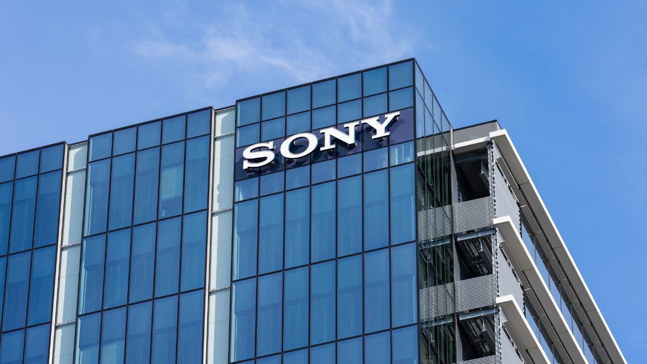 億万長者も夢じゃなかった…日本のITバブル崩壊の底値でSB、ソニー、ヤフー、楽天株を買っていたら。「AIバブル」を見越していまは「買い」か？（THE GOLD ONLINE（ゴールドオンライン））