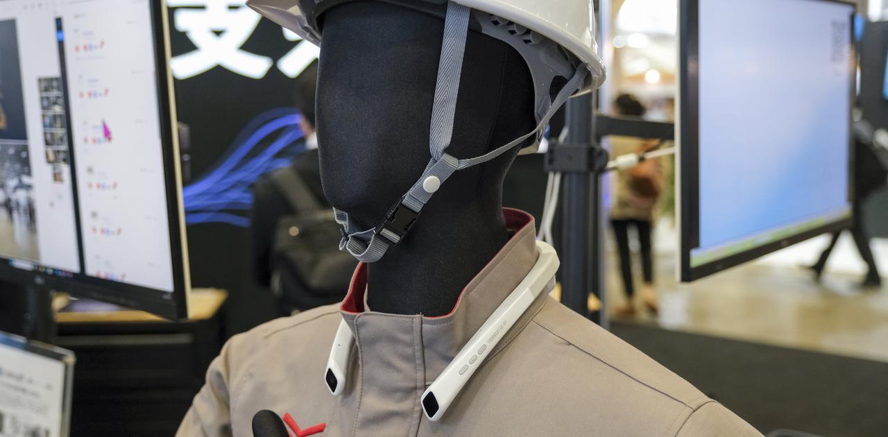 着けた瞬間にわかった。ウェアラブルカメラは｢眼鏡型｣じゃなくて良かったんだ