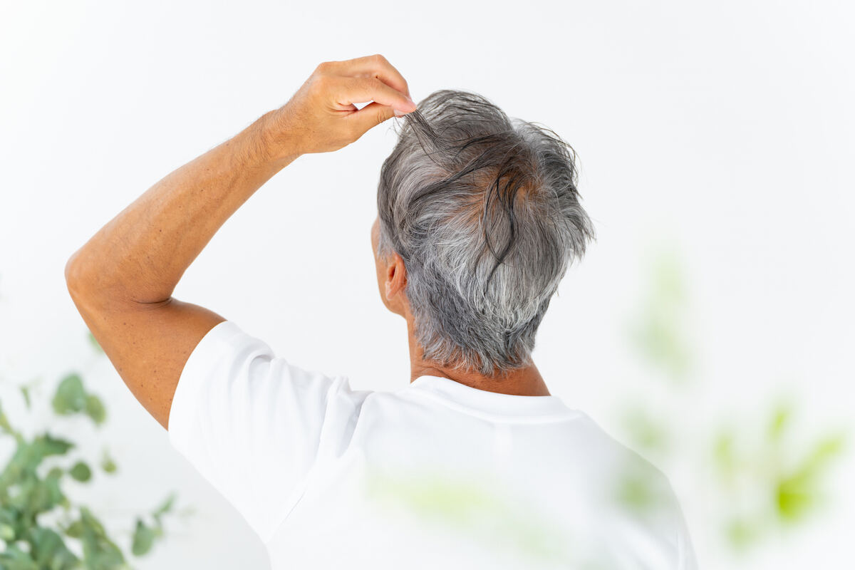 「ラブブおじ」に「若者言葉おじ」......パーカーよりも痛い、銀座で見た“若作りおじさん達”（マイナビニュース）