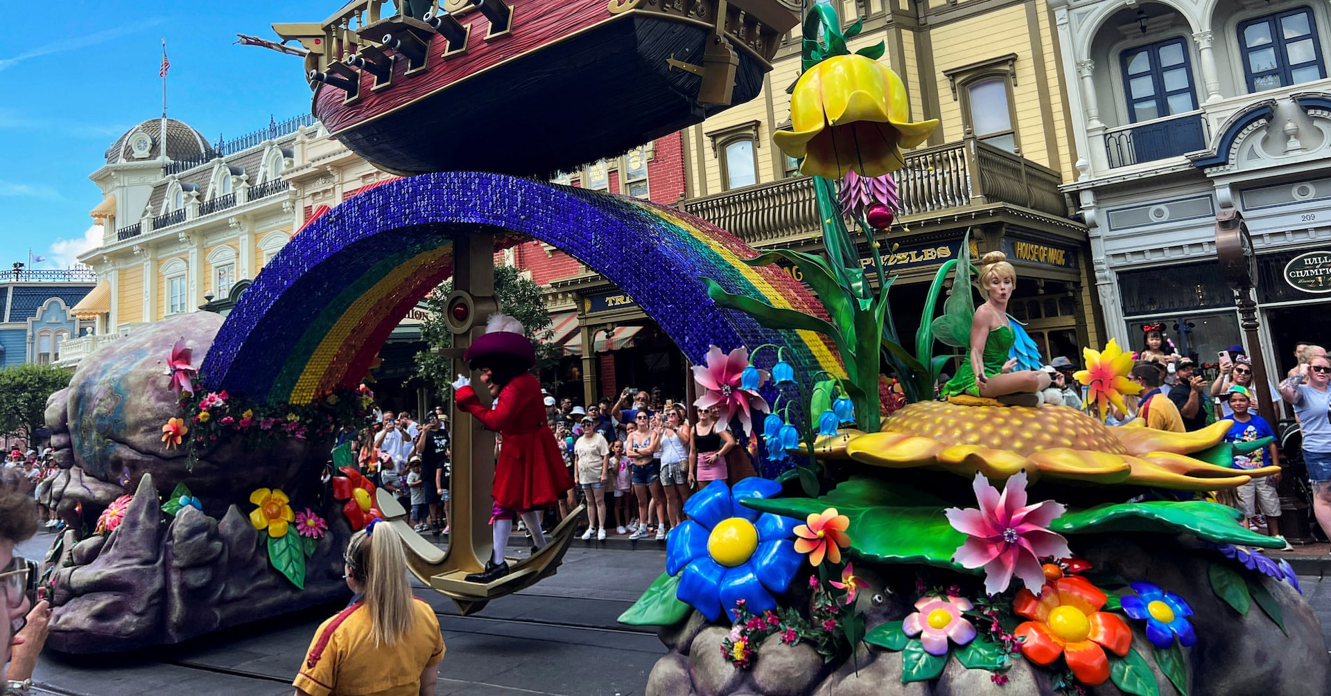 アングル：フロリダよりパリのディズニーへ、カナダ人観光客の米国離れ深刻