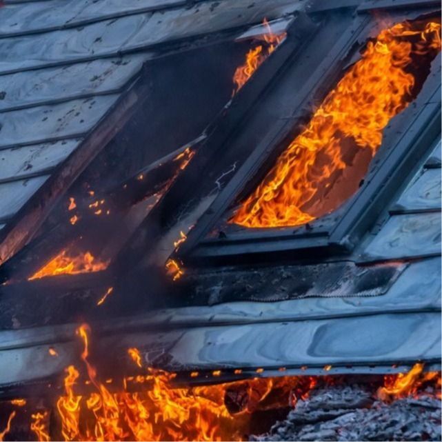 焼け跡から見つかったのは4人の焼死体…「裁判で否定すればいい」無実の男性（24）を“死刑へ導いた”警察スパイの正体（昭和30年の冤罪事件）（文春オンライン）