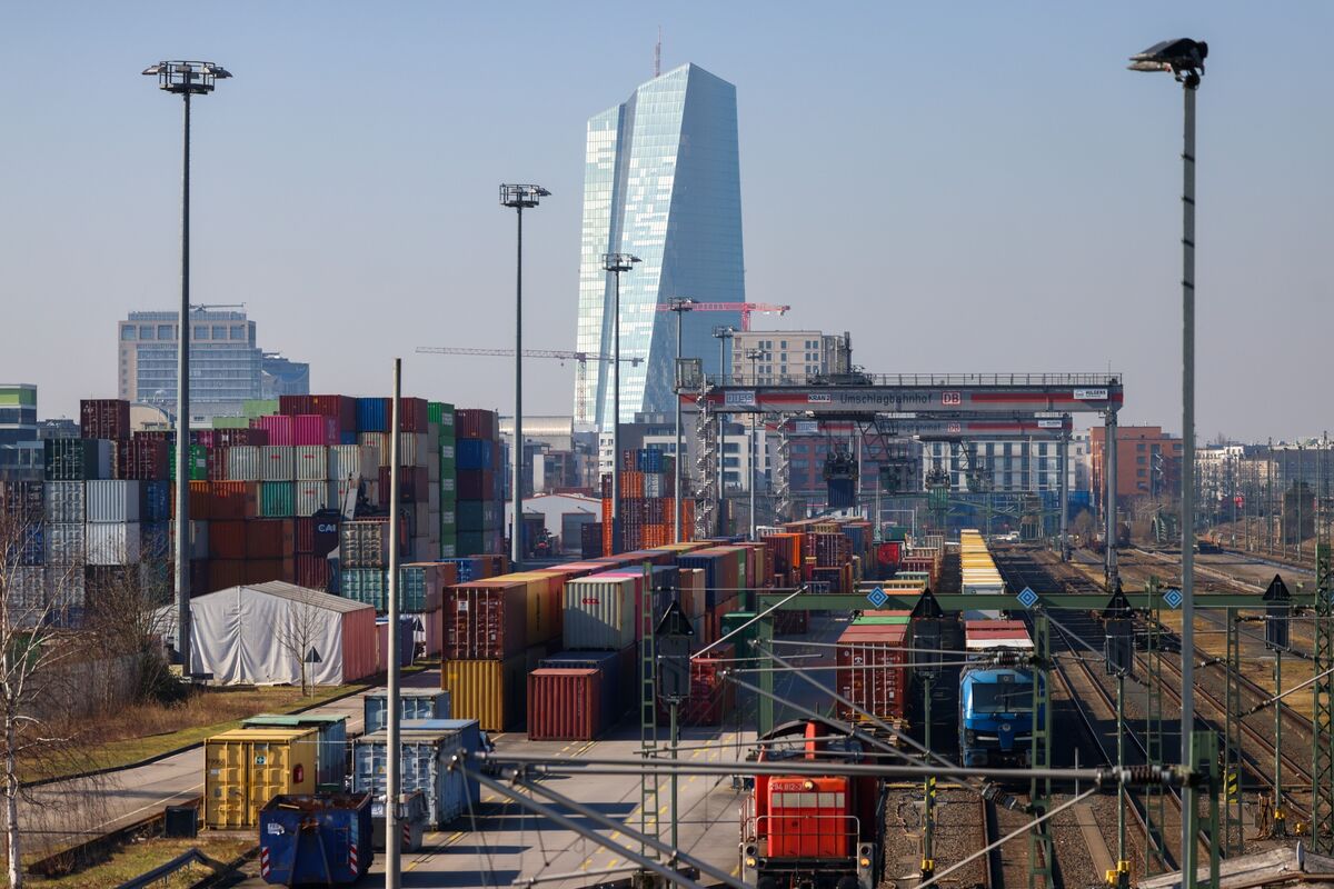 ＥＣＢ、24日会合はトランプ関税の影響見極めが鍵－経済データを精査