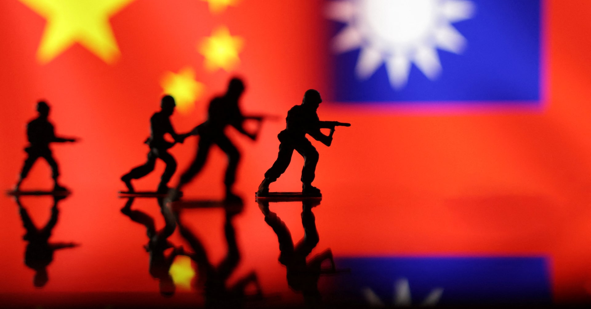 中国軍、台湾周辺で「正義の使命」演習開始 実弾射撃訓練も