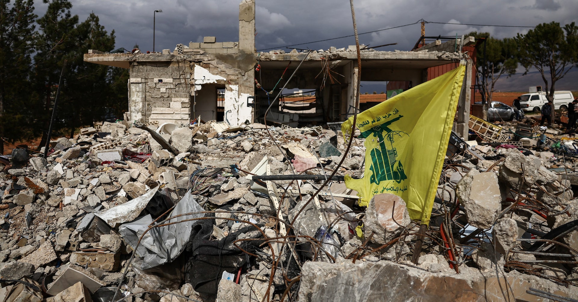 アングル：イランの革命防衛隊、戦争に備えてレバノンのヒズボラを再編