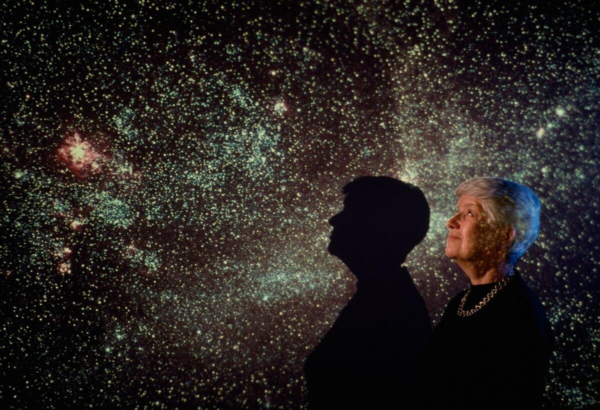 「ダークマターの母」、宇宙観を大きく変えた伝説の科学者ベラ・ルービンが遺したもの（ナショナル ジオグラフィック日本版）