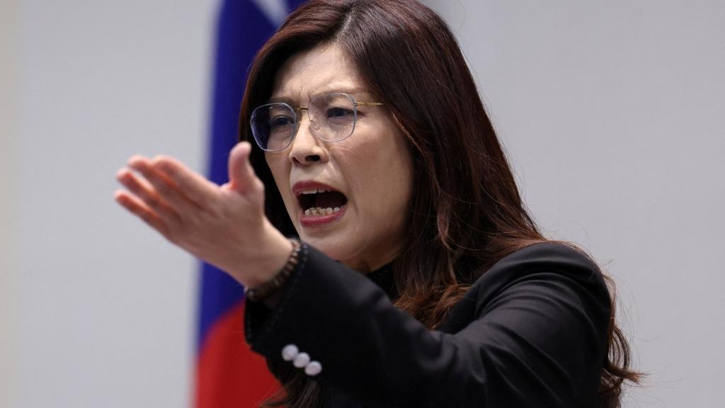 ホルムズ海峡に関心が集まる中で訪中し、約9年半ぶりの国共トップ会談を実現させた台湾の鄭麗文(1/5)