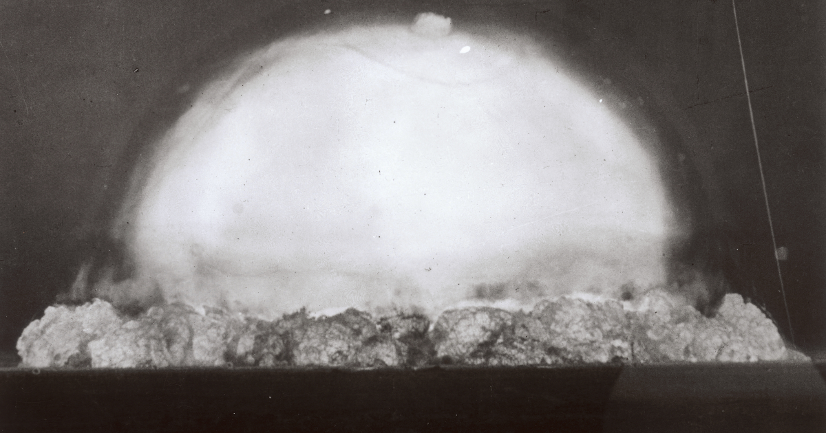 1945年7月16日、オッペンハイマーが見た閃光…物理学史の転換点となった「トリニティー実験」の恐怖（山田 克哉）