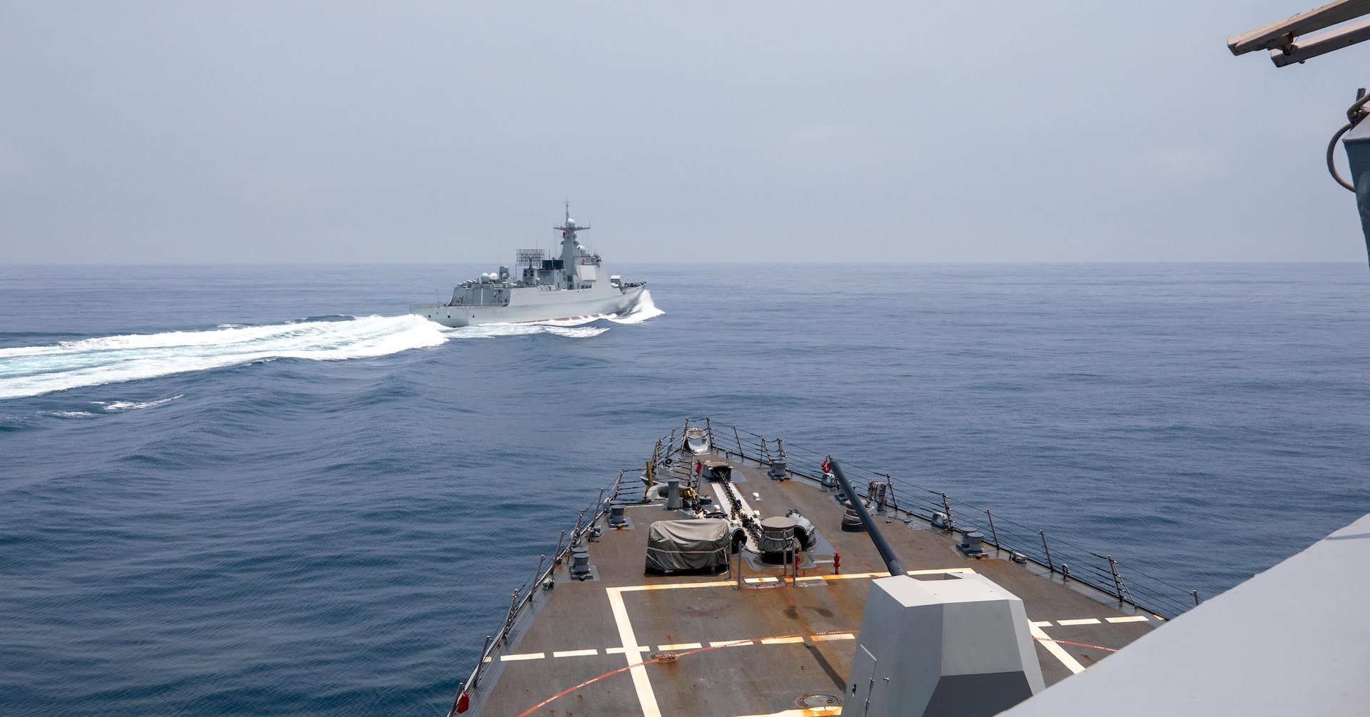 英哨戒艦が台湾海峡通過、国際法に完全に準拠＝報道官