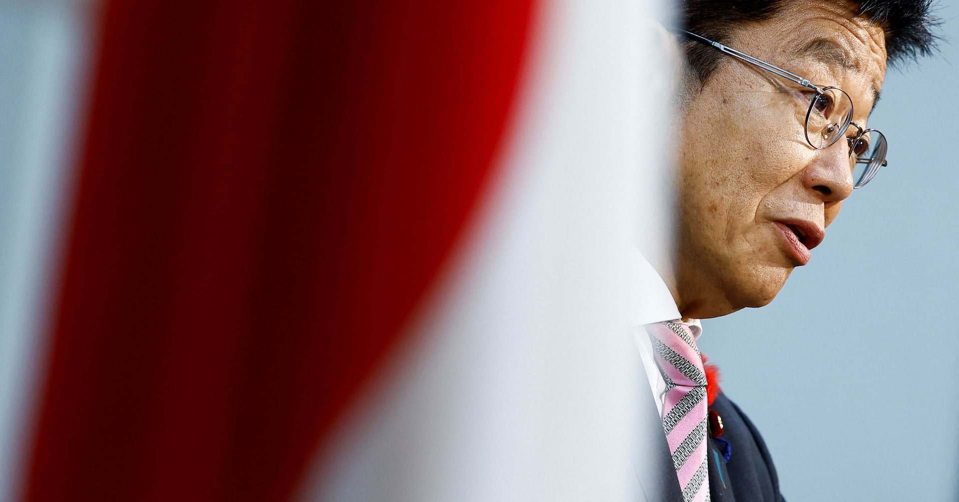 日銀が国債買入減額進める中、国債保有層の拡充「大事」＝加藤財務相