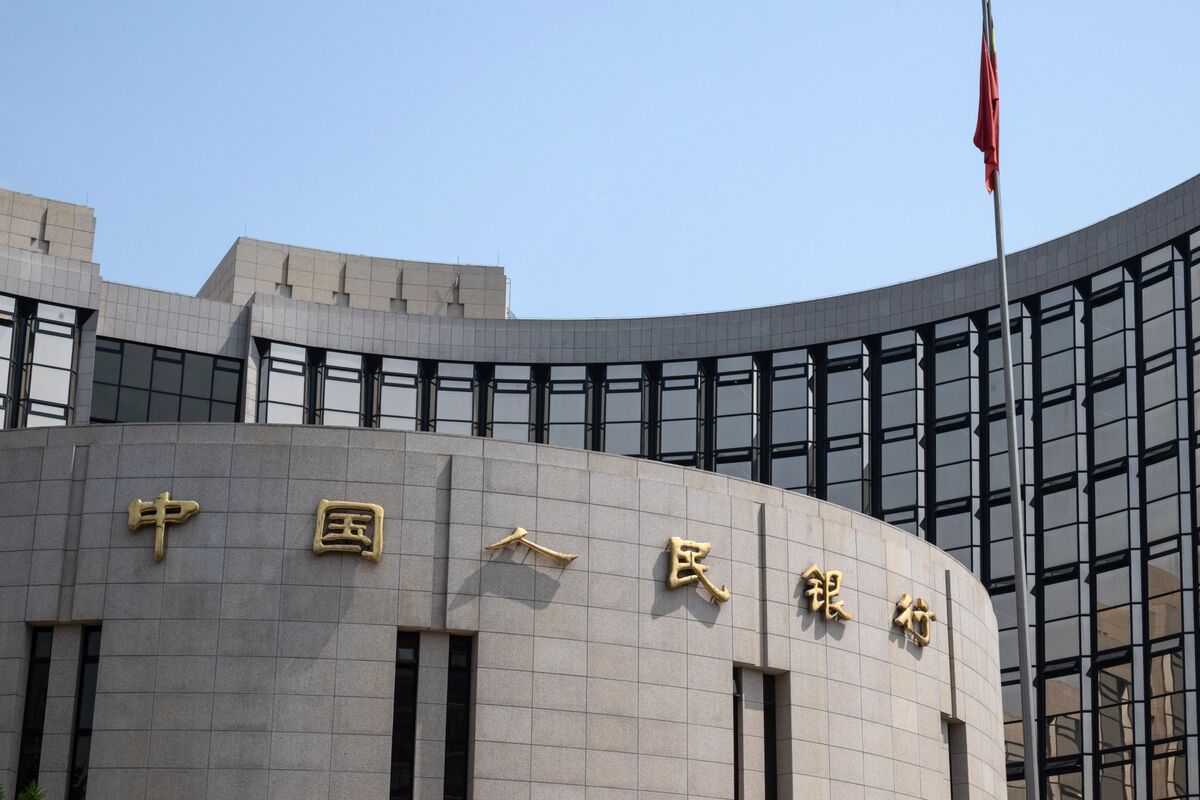 中国の消費者心理悪化、景気減速リスク浮き彫り－人民銀の四半期調査