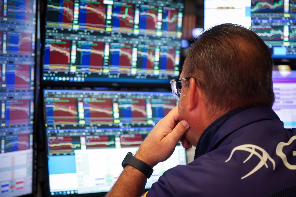 【米国市況】S&P500が最高値、米国債は反落－インフレ指標発表前に