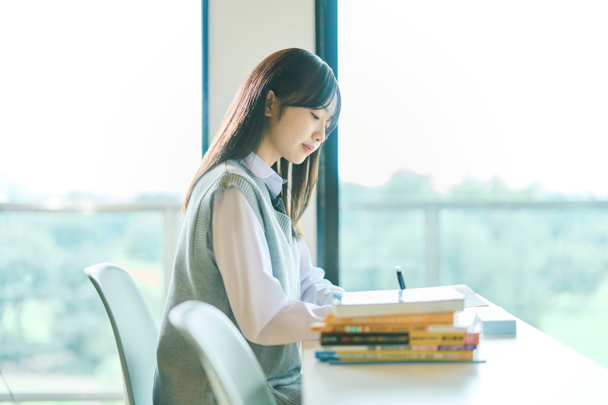 【東北の女子高校生が選ぶ】「志願したい大学」ランキングTOP20！ 第1位は「東北学院大学」【2026年最新調査結果】