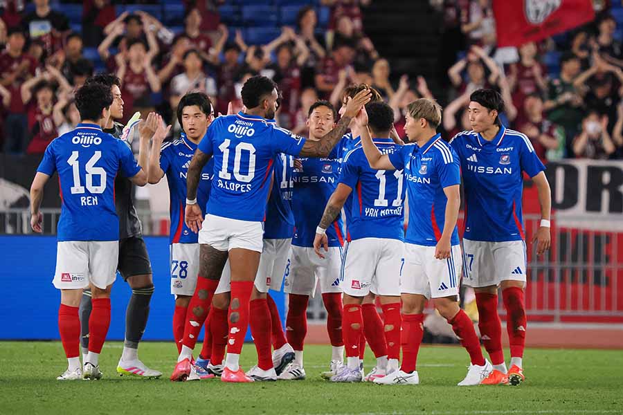 しっかりボールを奪い切る。奪ったボールは素早く前線へ。これこそが今のマリノスができるアタッキングフットボールではないでしょうか [下平匠の「匠の視点」]