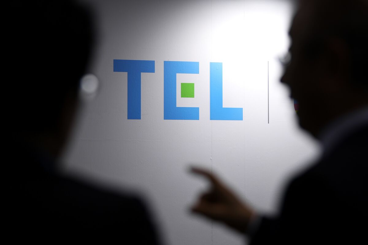 勢力図変わる半導体株、東エレク17％安が映す「ＡＩ」「最先端」の壁