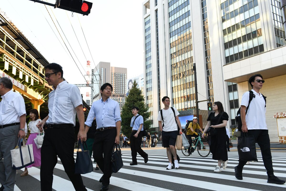 ７月の実質賃金、７カ月ぶりにプラス転換－名目は昨年12月以来の伸び