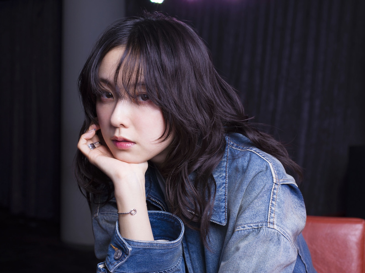 加藤小夏、クールなイメージを覆すオープンな哲学 “今を楽しく生きる”マインドの源泉とは
