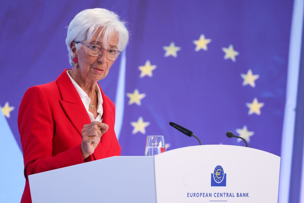 ＥＣＢ、８会合ぶり政策金利据え置き－「先行きは極めて不透明」