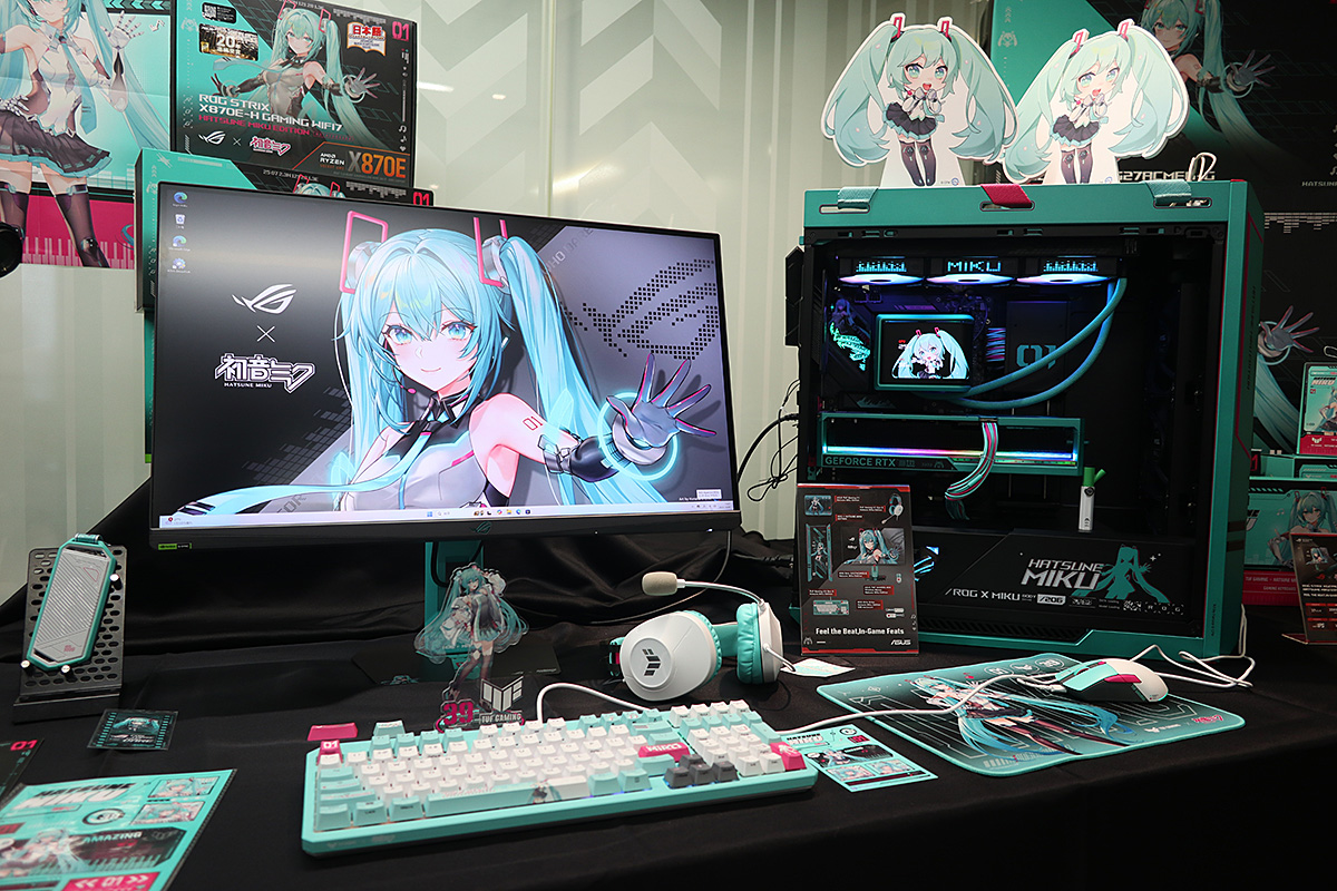 一式揃えたら67万円強。ROG×初音ミクコラボのPCパーツが11月7日発売