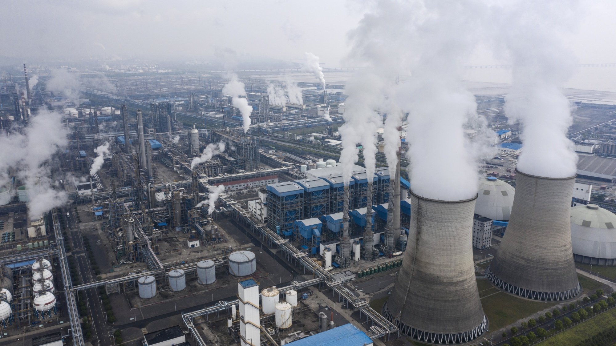 中国国有石油大手、ロシア産原油の一部購入取りやめ－米制裁発表後