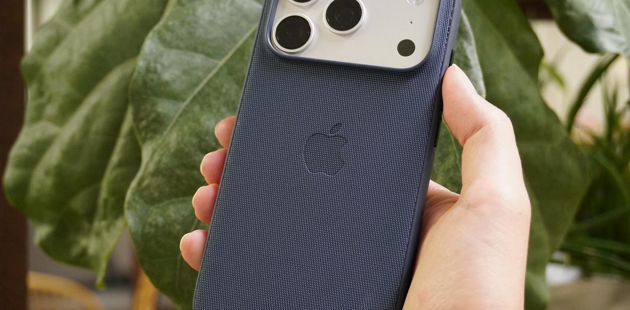 ファインウーブンに代わる新定番。Apple純正｢テックウーブンケース｣を触ってみた