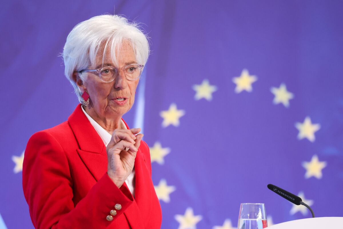 ECB、2会合連続で金利据え置き－インフレ沈静化と経済堅調で
