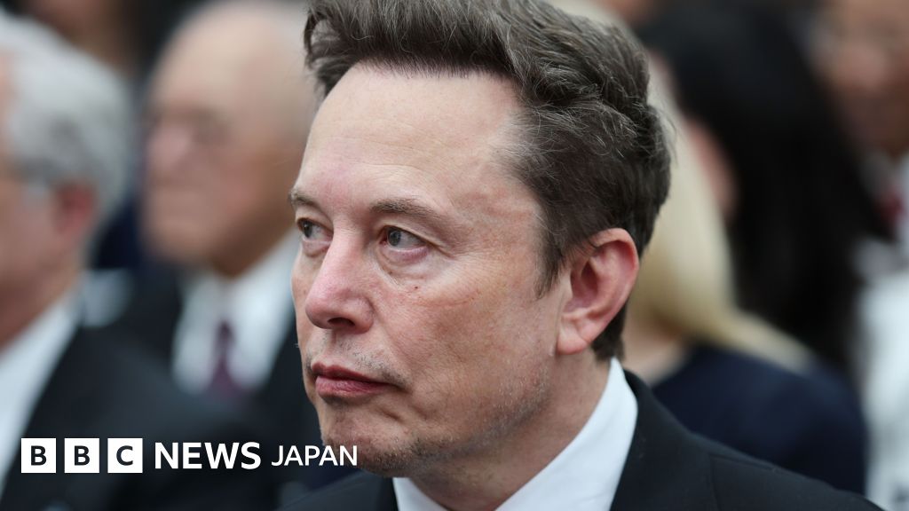 マスク氏、ウクライナのスターリンク接続をスペースXが制限したと説明 サービスは復旧