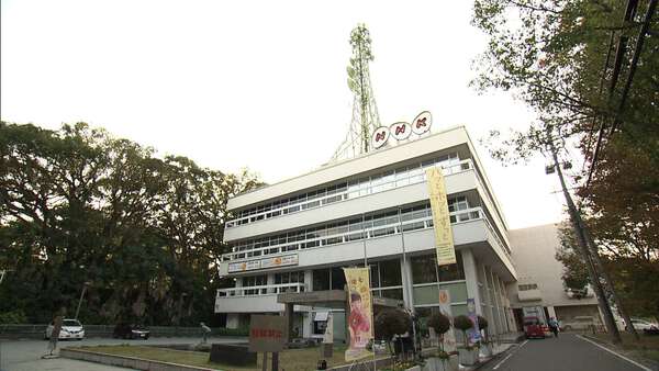 NHK松山放送局のアナ 万引きか