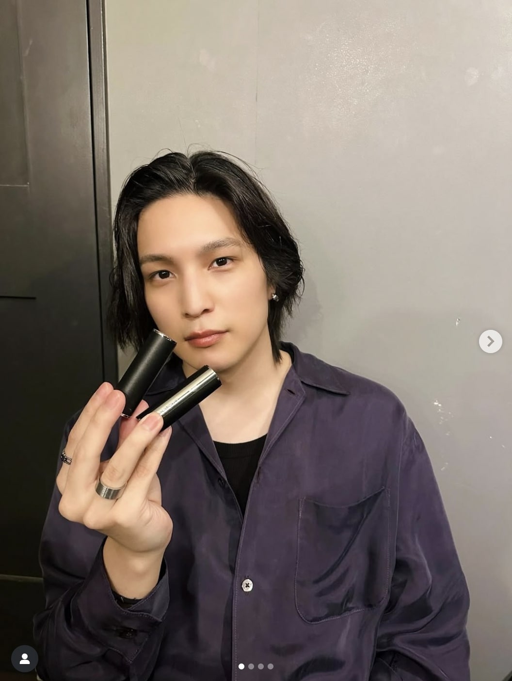 事務所社長・小栗旬の“秘蔵っ子27歳歌手”の「実父」はまさかの大物歌手。じわじわ存在感大きく（女子SPA！）