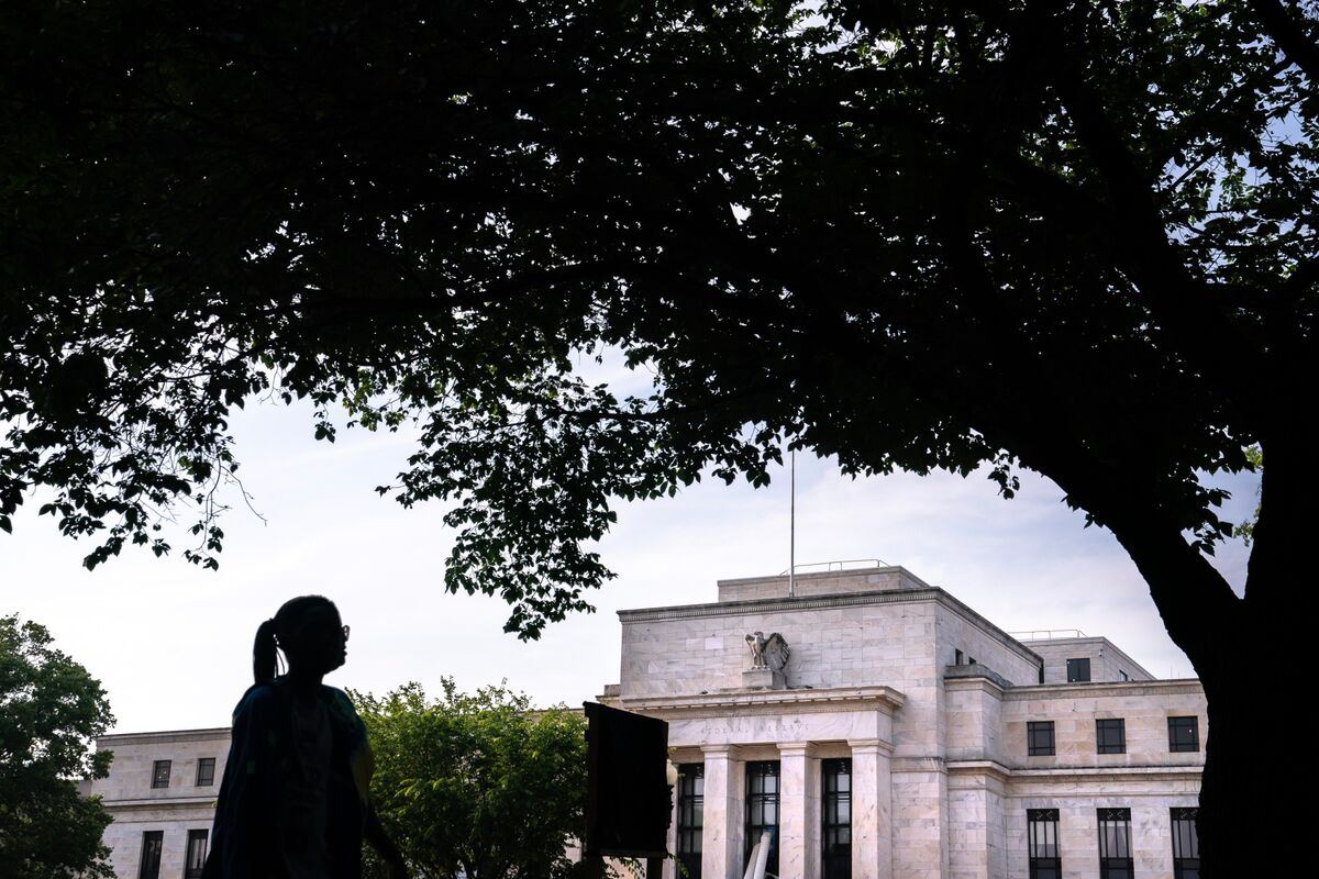 ＦＯＭＣ、政策金利据え置きを決定－年内２回の利下げなお予想
