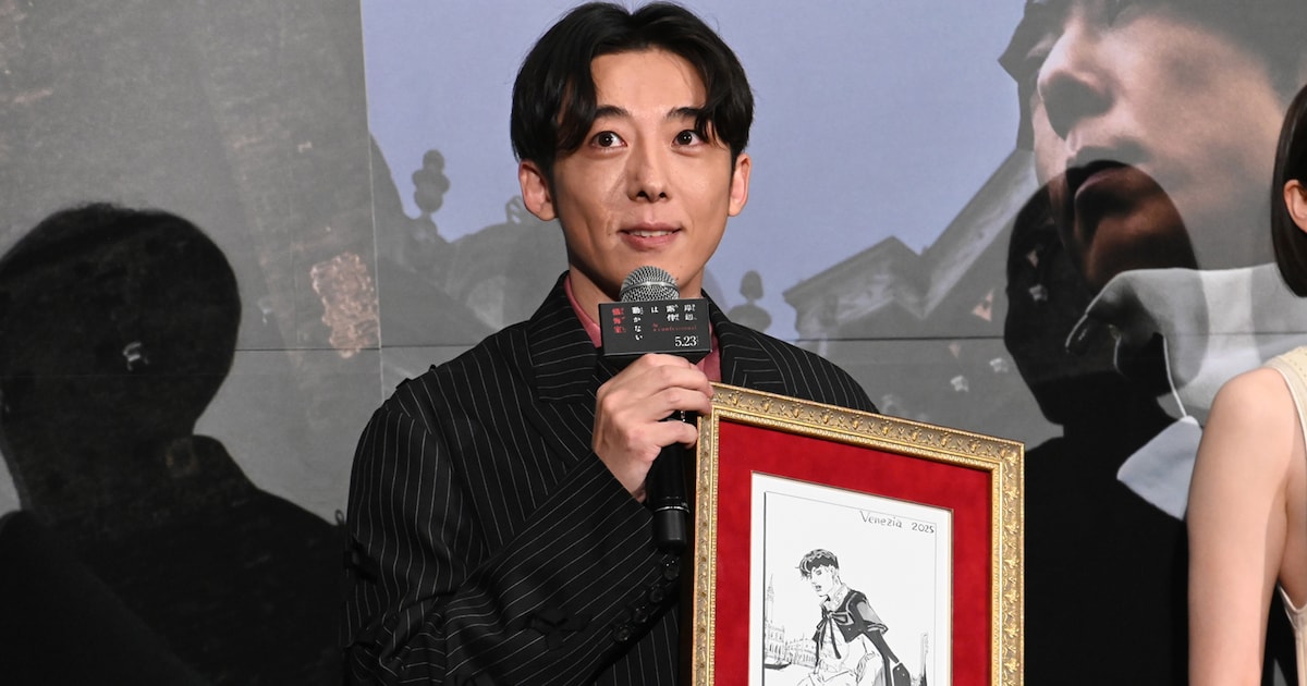 【ジャパンプレミアレポート】「岸辺露伴」高橋一生、荒木飛呂彦のサプライズ2連発に感無量「すぐ持って帰りたい」