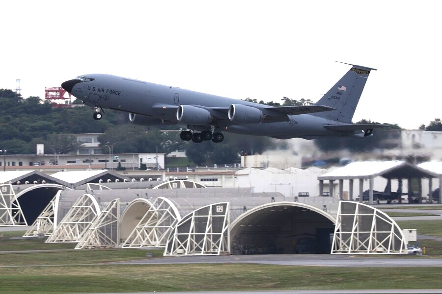 米軍基地に「掩体を増やしましょう！」 なぜ日本の予算とヒトで“やってあげる”のか？ その深いメリット