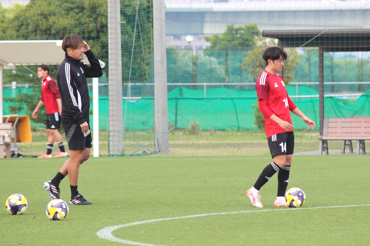 Ｕ―２２Ｊリーグ選抜の第２回活動がスタート…Ｇ大阪・名和田我空らが参加 日本代表・前田遼一コーチ、Ｇ大阪・遠藤保仁コーチらが指導