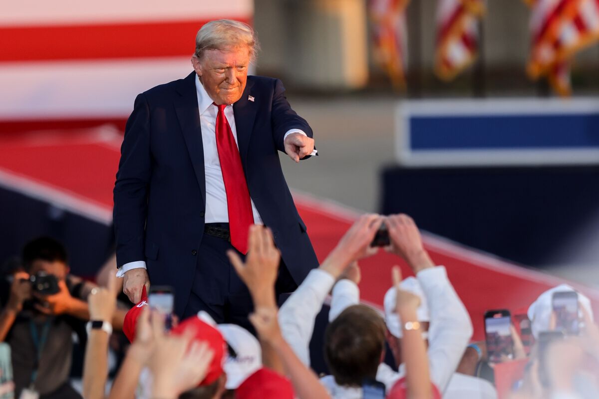 米株指数先物が下落、関税交渉巡るトランプ大統領の強硬姿勢を嫌気