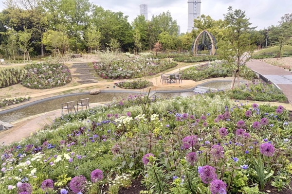 名古屋港に大型庭園「メグラスガーデン ナゴヤ」が誕生！ガーデンカフェ・アクセスなどその魅力を徹底レポート