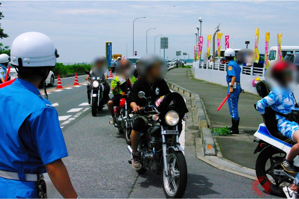 「暴走族と旧車會は排除します！」 全盛期より数は激減も、なぜ取締り強化？ 「年末年始」の“迷惑集団” に対する茨城県警の取り組みとは