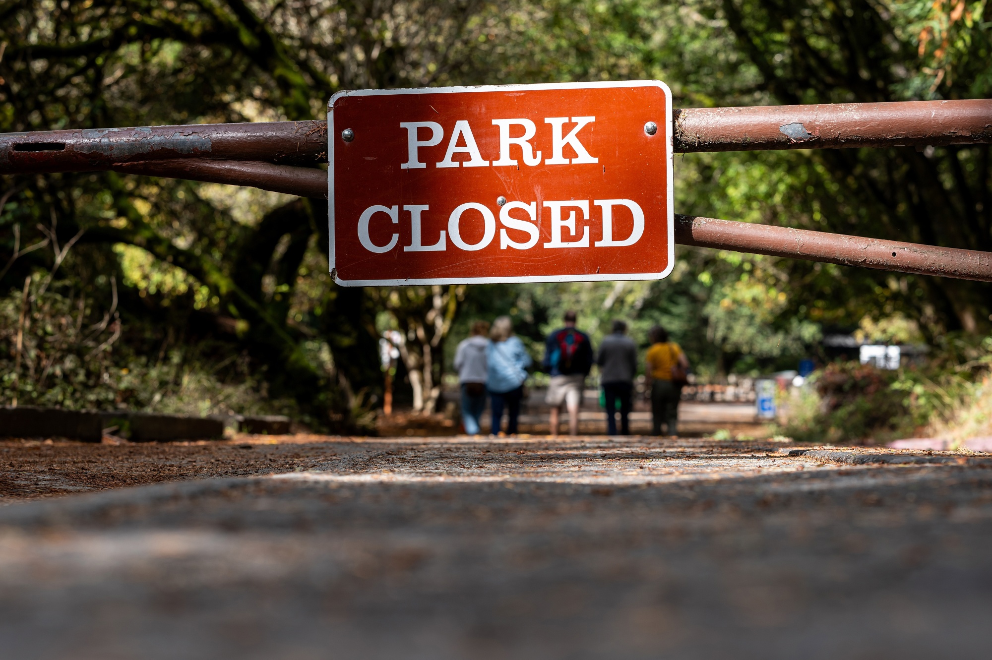 米政府閉鎖中の大量解雇、連邦職員の労組が裁判所に差し止め要請