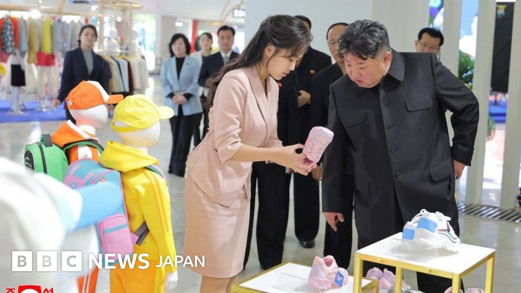北朝鮮が金正恩氏の写真公開 死亡説が繰り返し浮上する理由は