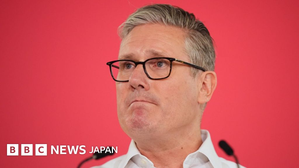 英与党内で首相に退任予定の提示求める声高まる スターマー氏は演説で過ち認める