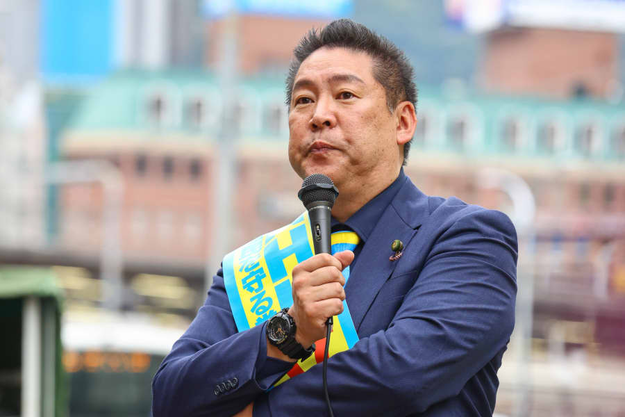 長髪、涙、獄中結婚も…『NHK党』立花孝志被告の“立花劇場”はほとんどスルーされた背景（FRIDAY）