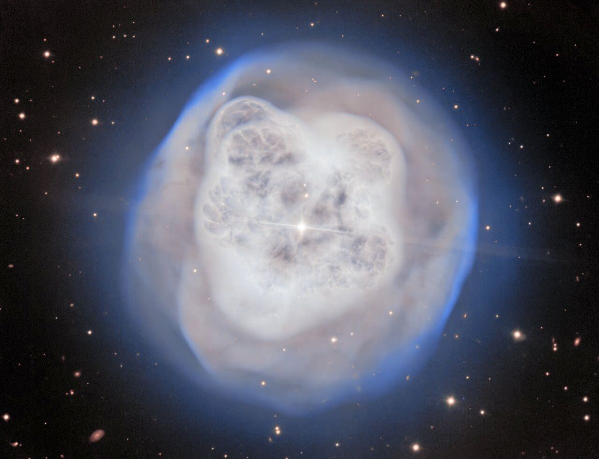 死にゆく星の壮絶な輝き――「水晶玉星雲」の新たな画像公開（CNN.co.jp）