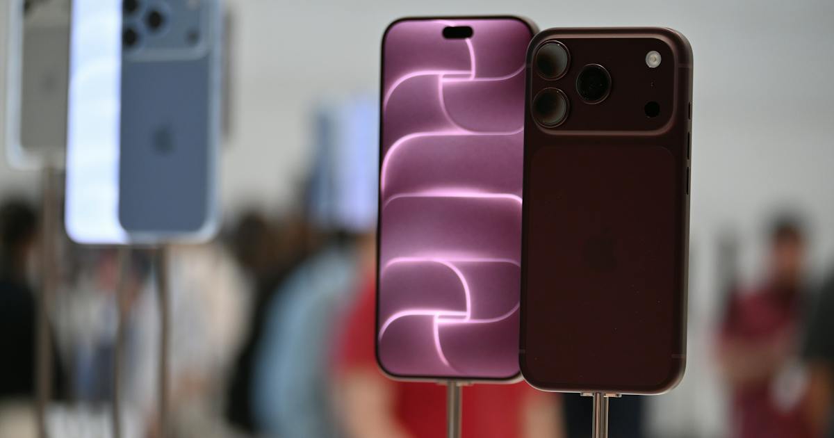 iPhone18、前機種より1割超高く 国内携帯キャリア4社が予約開始