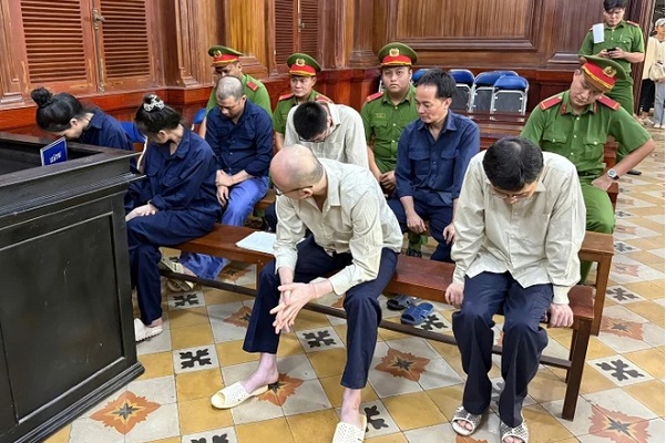 ホーチミン：韓国人率いる買春ルートの元締めに禁固8年の判決 [社会]