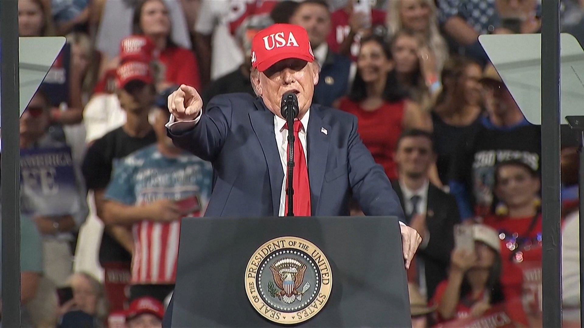「大統領、行き過ぎです」共和党で始まった“トランプ反乱” 中間選挙の逆風に候補者が公然と反旗をひるがえした