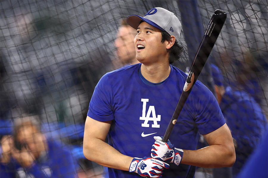 テオスカー「こっちに打ってこい！」大谷翔平 笑顔と150m特大弾でチームに活気！フリー打撃で28スイング中14本の柵越え