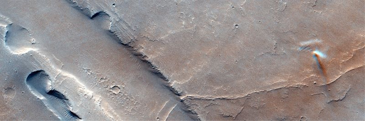 火星で吹き荒れる「ダストデビル」、時速１６０キロの高速で移動か
