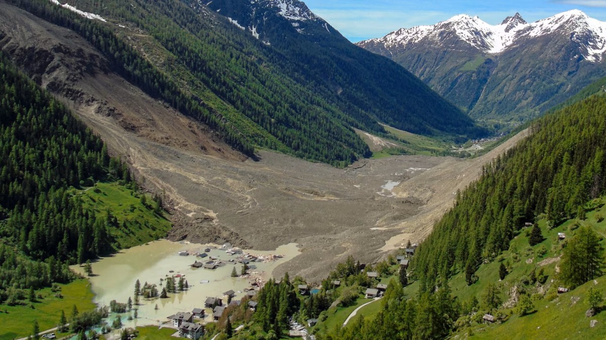 美しかった山々が危険な場所に、世界各地で崩落相次ぐ 温暖化で氷河融解