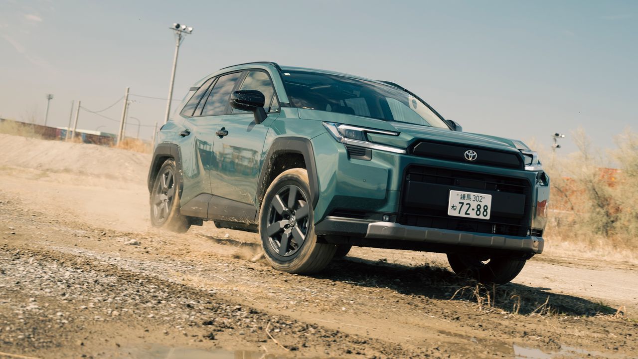 悩ましい選択──新型トヨタRAV4 アドベンチャー試乗記